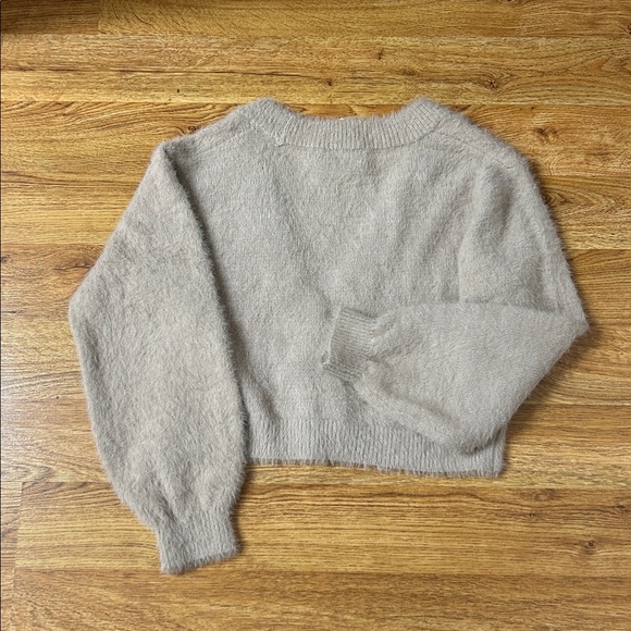 Sincerely Jules Soft Beige Knit Sweater Sz M - Picture 5 of 7